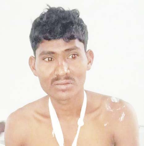 मुठभेड़ के बाद हथियार-विस्फोटक संग जख्मी नक्सली पकड़ाया