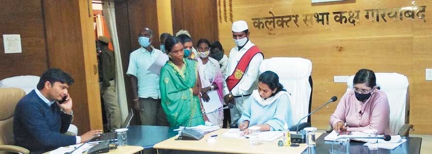  जनचौपाल में मिले 39 आवेदन, समय-सीमा में निराकरण के निर्देश