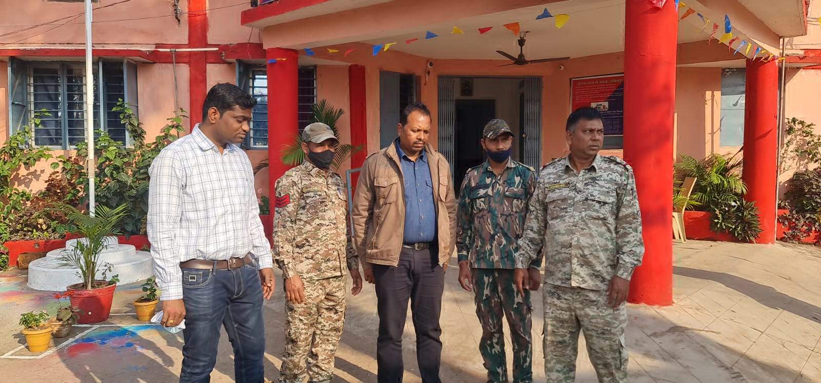 गबन के आरोप में मनरेगा एपीओ पोखराज सहित पत्नी गिरफ्तार