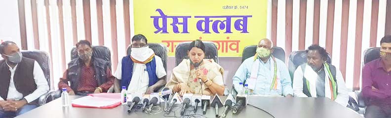 अवैध रेत खनन से भडक़ी खुज्जी विधायक ने लौटाई सुरक्षा