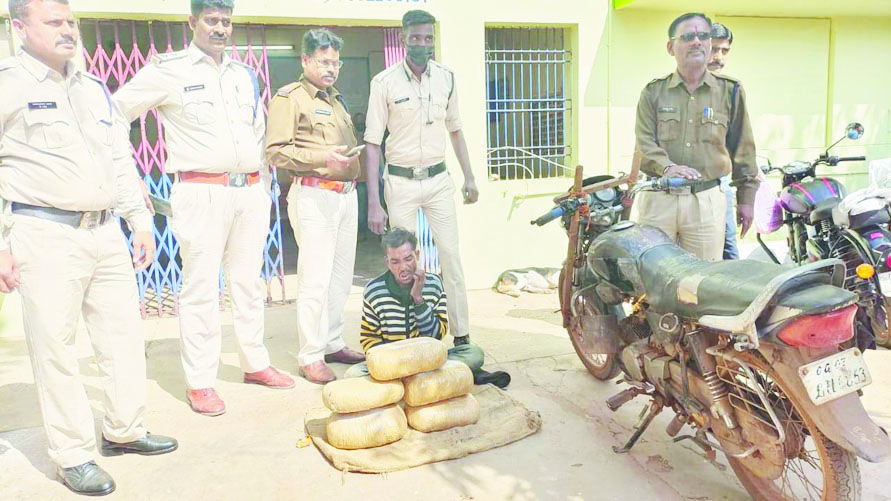 गांजा जब्त, एक बंदी