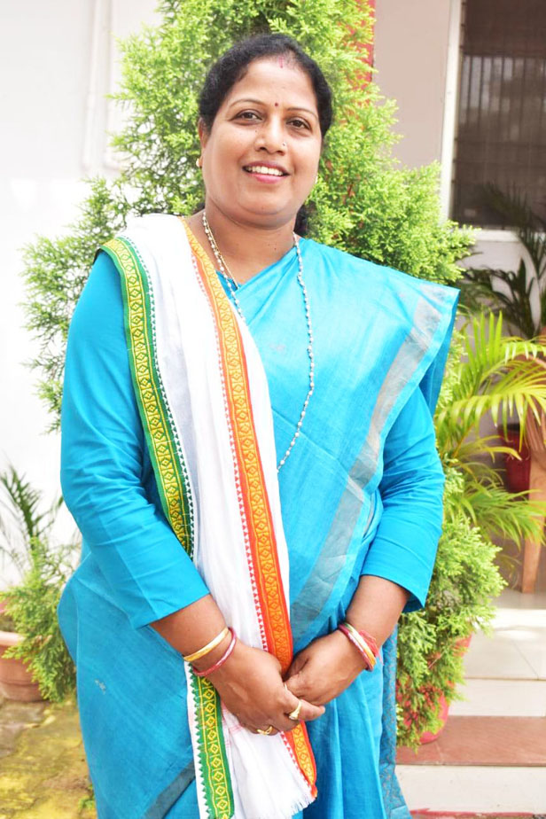 बीएनसी मिल बंद होने के लिए रमन सरकार जिम्मेदार- हेमा देशमुख