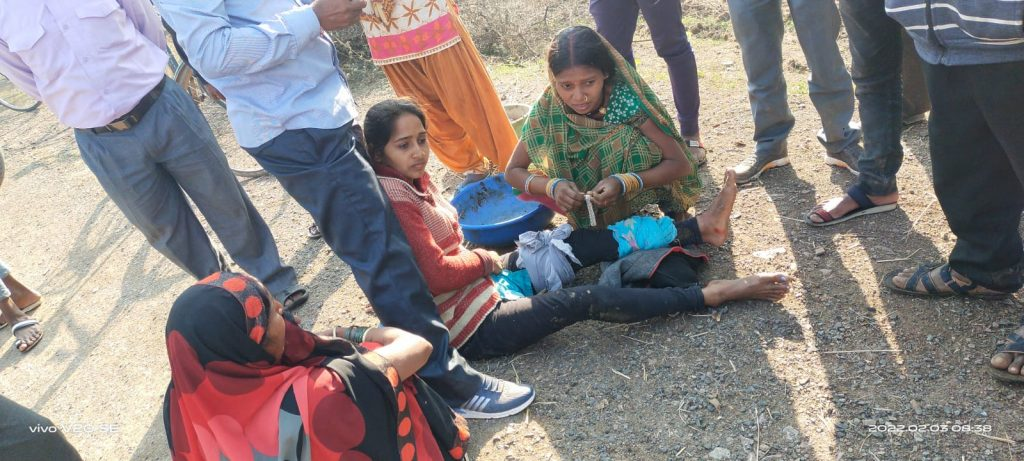 मनरेगा मजदूर पर जंगली सुअर ने किया हमला, घायल मनरेगा मजदूर पर जंगली सुअर ने किया हमला, घायल