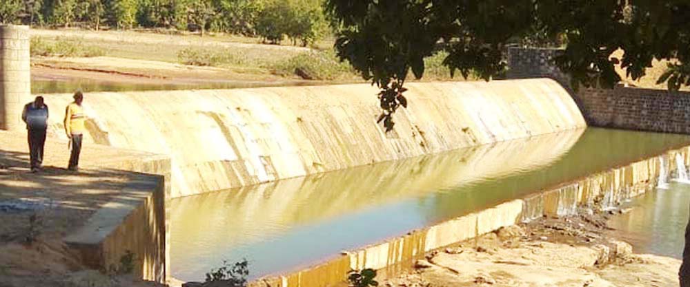किसानों के हितों के लिए समर्पित है भूपेश सरकार - कमरो किसानों के हितों के लिए समर्पित है भूपेश सरकार - कमरो
