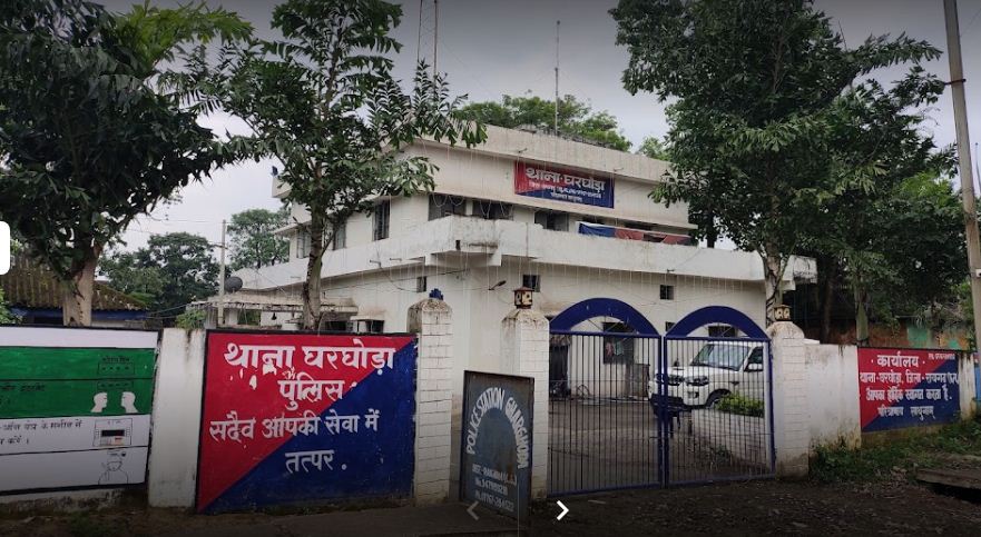 स्कूल के बहाने घर से भागी दो किशोरी, बरामद