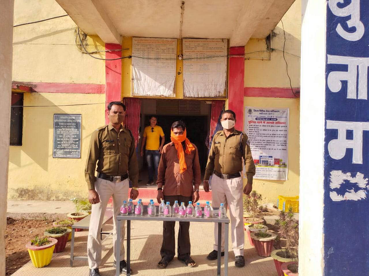 शराब की अवैध बिक्री, एक गिरफ्तार शराब की अवैध बिक्री, एक गिरफ्तार