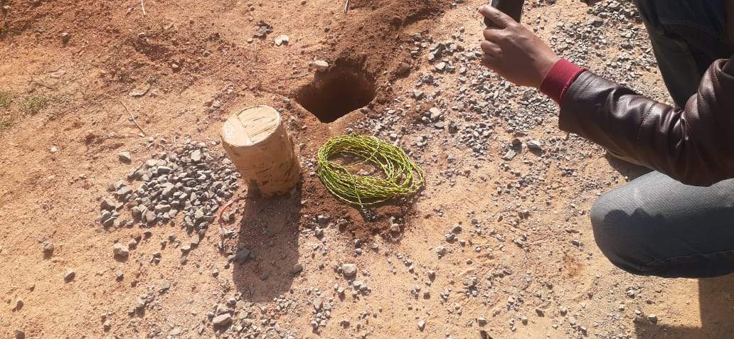 नक्सलियों ने सडक़ पर लगाया था विस्फोटक, निष्क्रिय