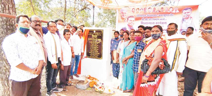दोरनापाल-जगरगुण्डा सीसी रोड निर्माण का भूमिपूजन