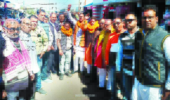 यूपी के हरगांव-लहरपुर क्षेत्र की चुनावी जिम्मेदारी किसान मोर्चा के प्रदेशाध्यक्ष के हाथ यूपी के हरगांव-लहरपुर क्षेत्र की चुनावी जिम्मेदारी किसान मोर्चा के प्रदेशाध्यक्ष के हाथ