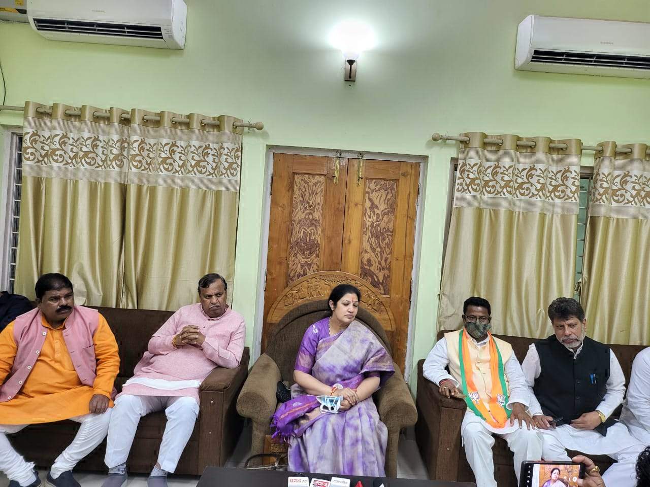 विस चुनाव में भाजपा को जितायें-पुरंदेश्वरी