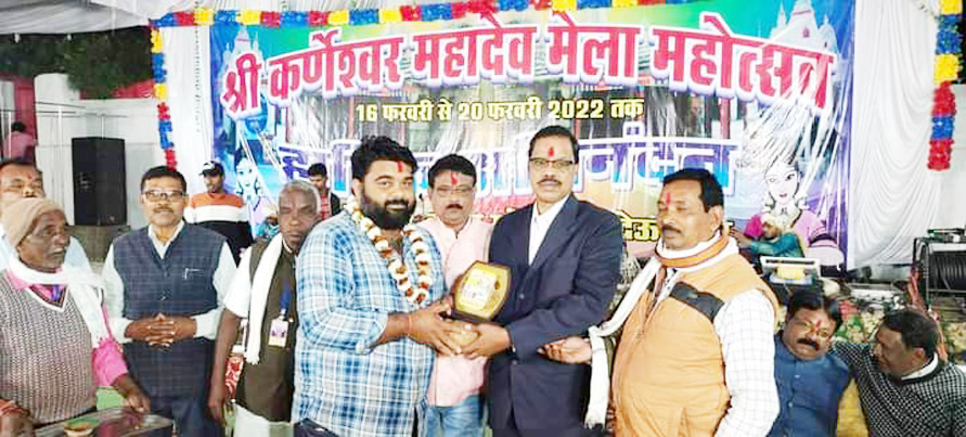 लोक प्रयाग की मनमोहक प्रस्तुति