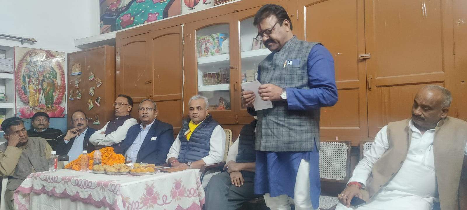 रेखचंद ने बैठक ले की कांग्रेस प्रत्याशी को जीताने की अपील
