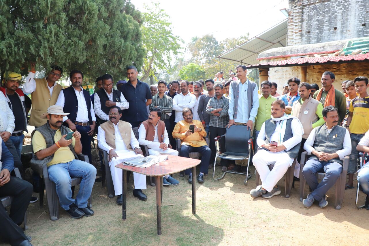 यूपी में कैबिनेट मंत्री अमरजीत ने किया प्रचार