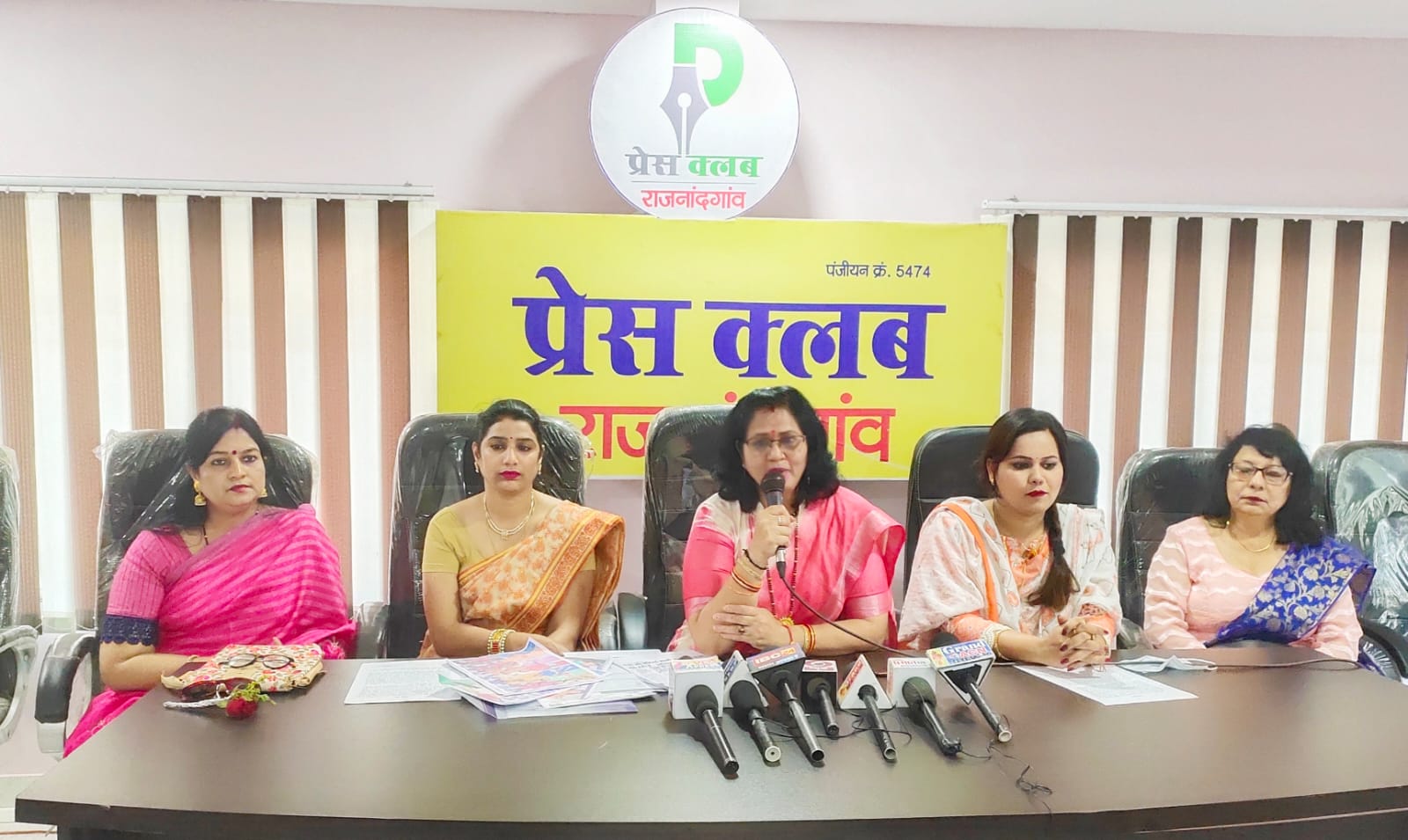मुख्यमंत्री स्वेच्छानुदान का दुरूपयोग नहीं-सृजन फाउंडेशन मुख्यमंत्री स्वेच्छानुदान का दुरूपयोग नहीं-सृजन फाउंडेशन
