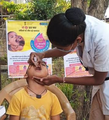 नौनिहालों ने ली पोलियो की खुराक