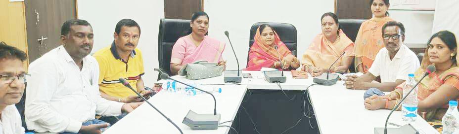 नवनिर्वाचित जनपद सदस्य का शपथ ग्रहण    