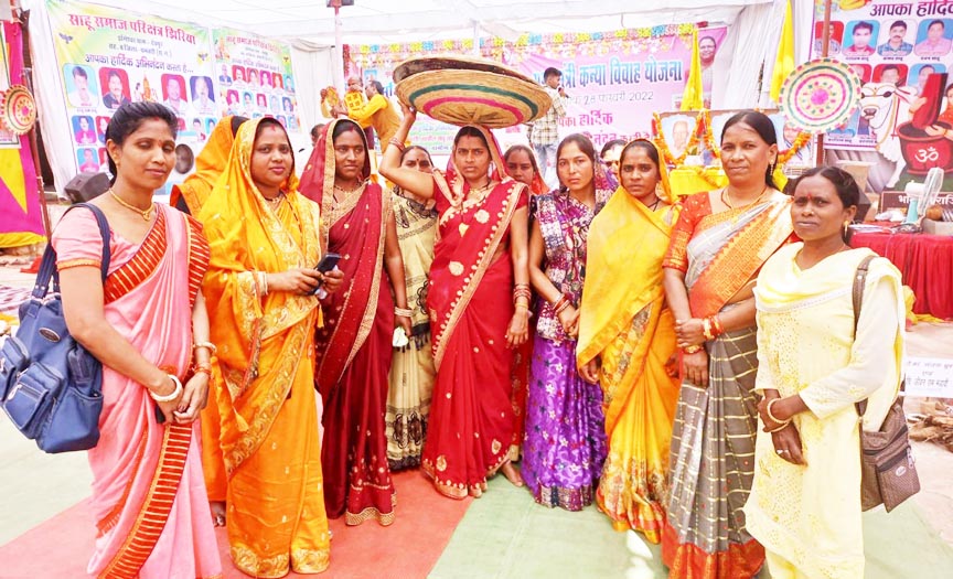 22 जोड़े परिणय सूत्र में बंधे