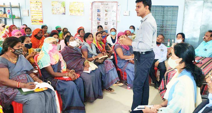 माताओं को शाला की गतिविधियों से जोडऩे बल