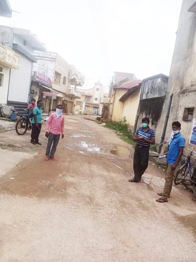 दो साल से मांग रहे बीटी सडक़,   न सडक़ मिला और न आश्वासन