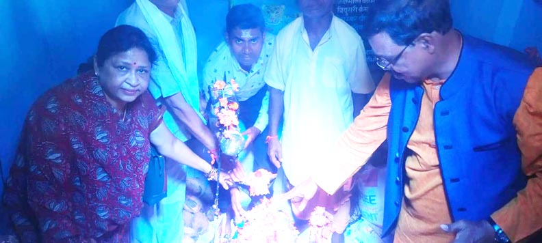 सिहावा विधायक ने कर्णेश्वर महादेव मंदिर में की पूजा-अर्चना