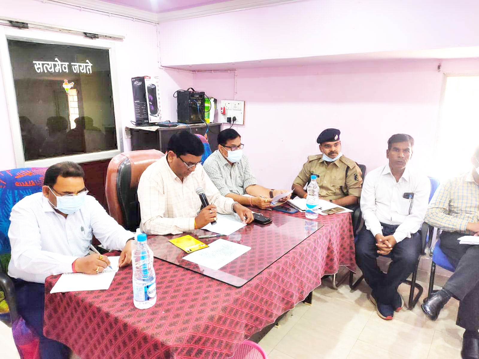 कलेक्टर ने दामाखेड़ा पहुंचकर मेले की तैयारियों का लिया जायजा