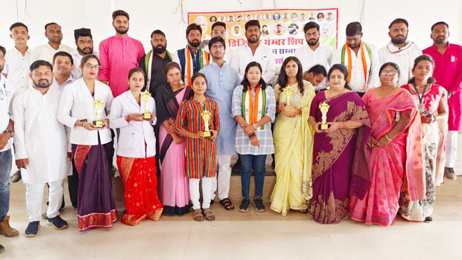 कोरोना वॉरियर्स के रूप में पत्रकारों का सम्मान