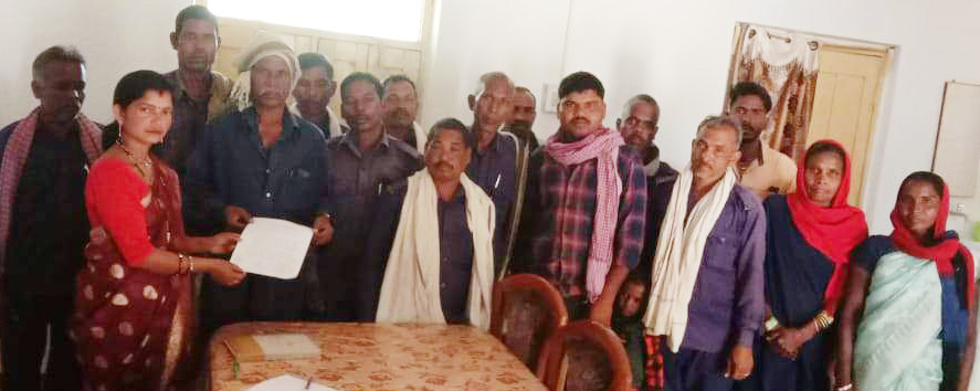 कोटवारों ने मानदेय बढ़ाने सौंपा ज्ञापन