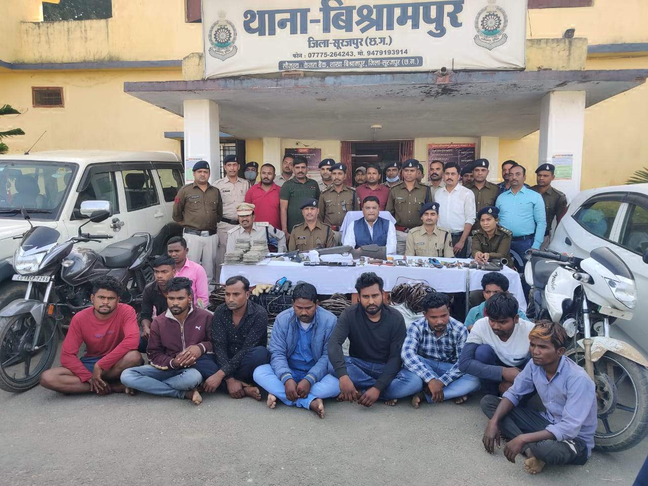 लूटपाट करने वाले 11 पकड़ाए, 2 की तलाश