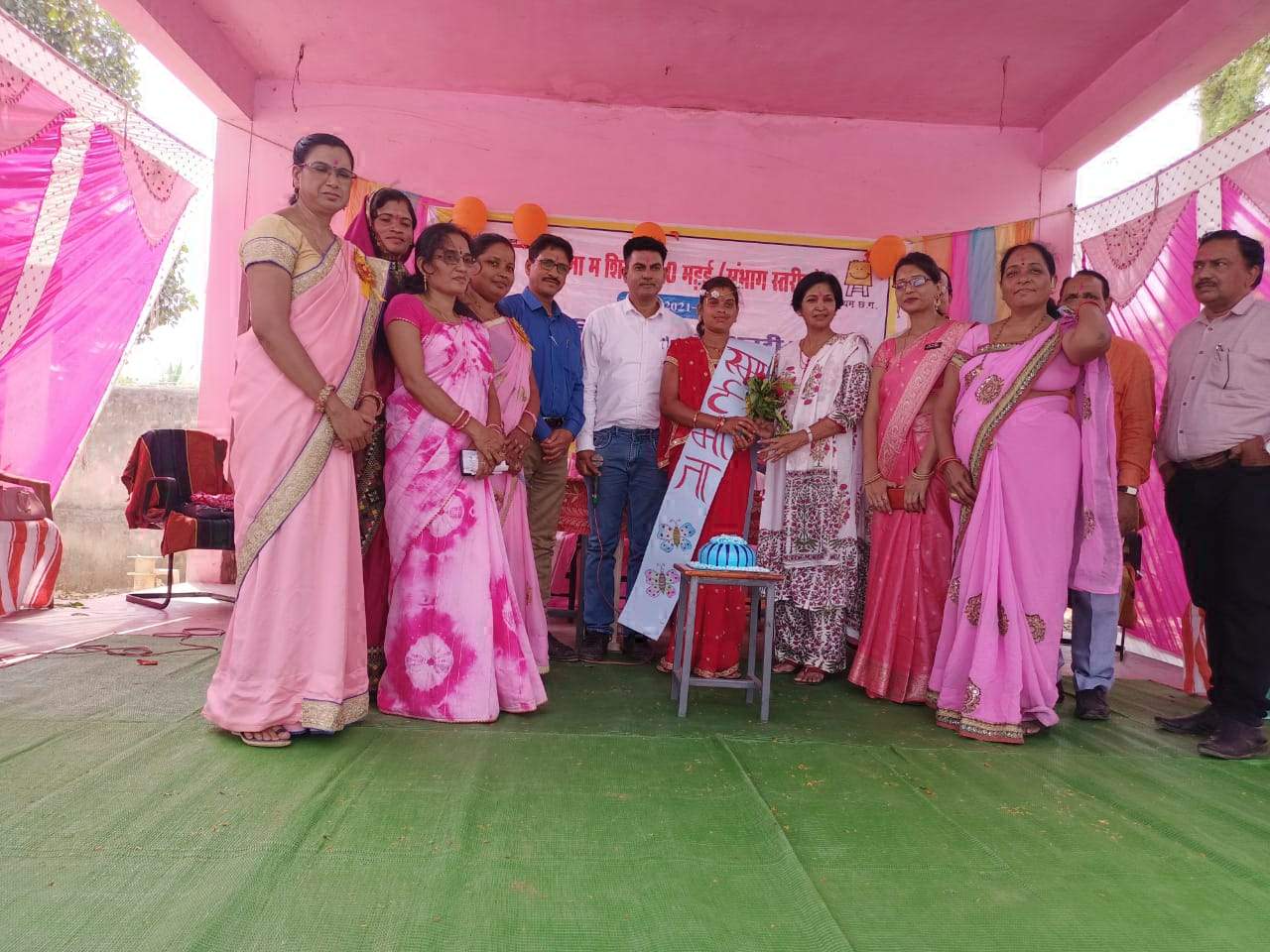 बच्चों के साथ माताओं को शिक्षा से जोडऩे अंगना म शिक्षा कार्यक्रम संचालित