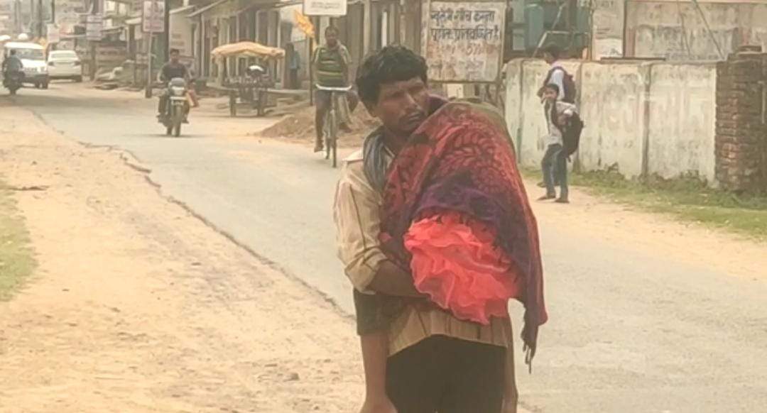 स्वास्थ्य मंत्री के निर्देश के बाद बीएमओ को हटाया, नोटिस, सीएमएचओ पहुंचे जांच करने