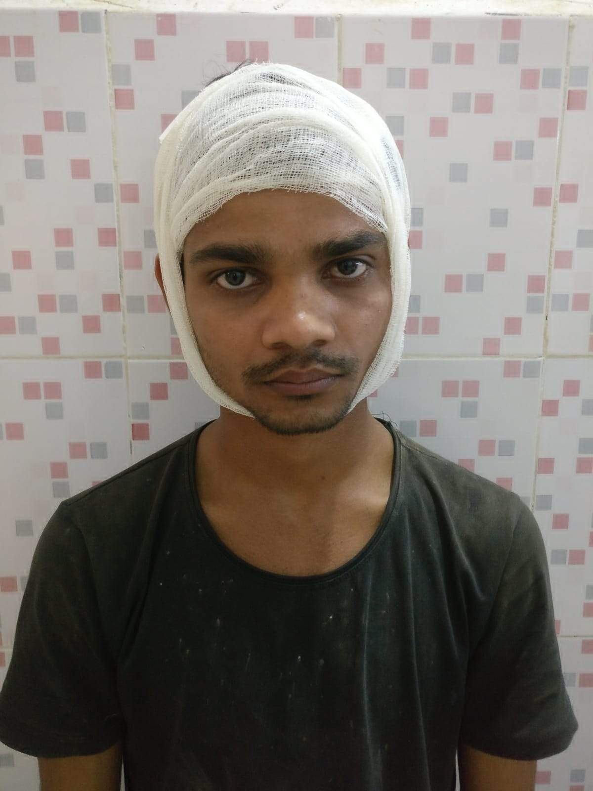 ग्रामीणों ने की मजदूरों से मारपीट