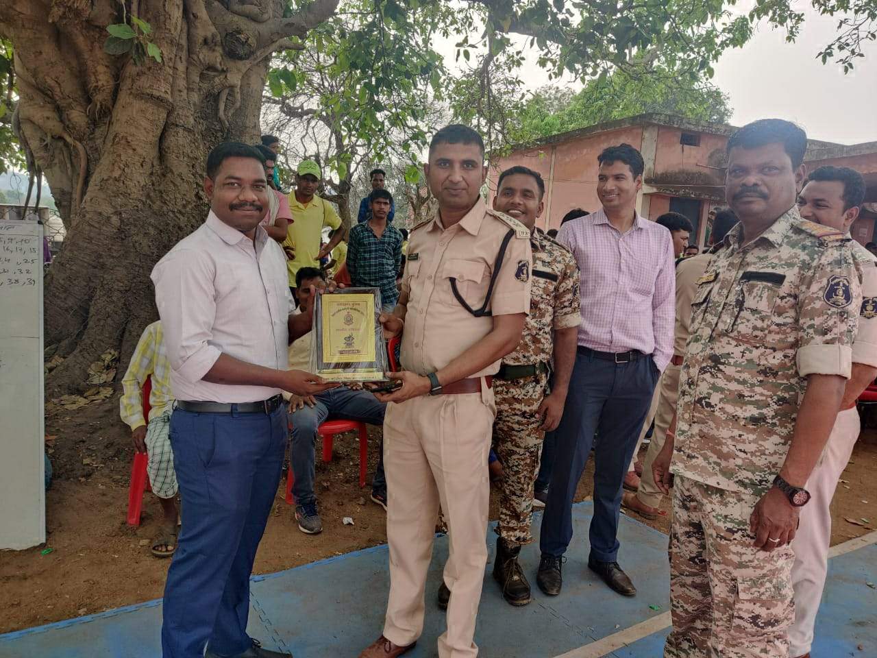 कबड्डी प्रतियोगिता से ग्रामीणों में उत्साह कबड्डी प्रतियोगिता से ग्रामीणों में उत्साह