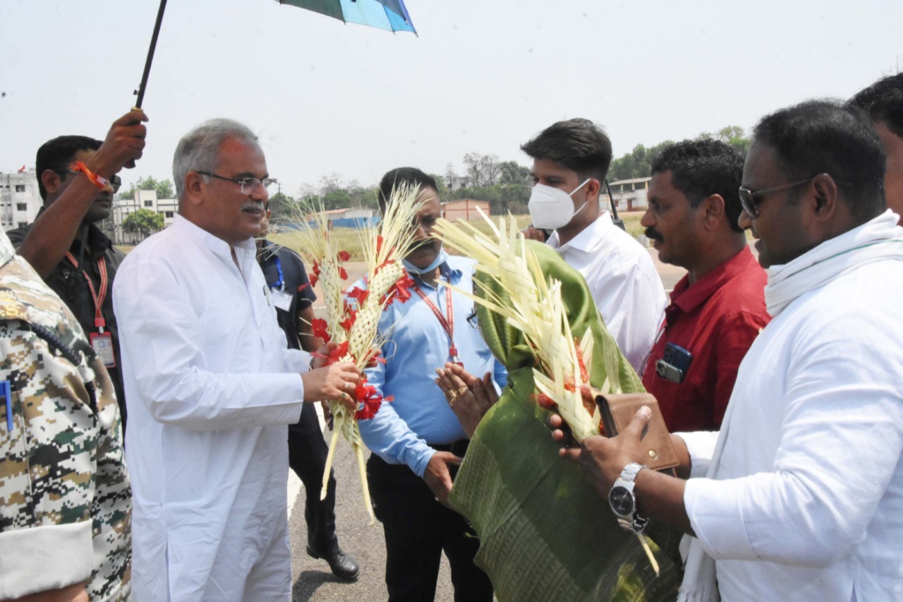 मुख्यमंत्री का आत्मीय स्वागत
