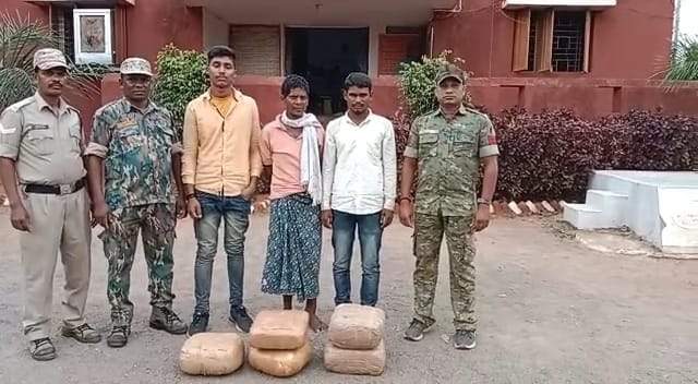 24 घंटे के भीतर 2 मामले में 4 गांजा तस्कर गिरफ्तार