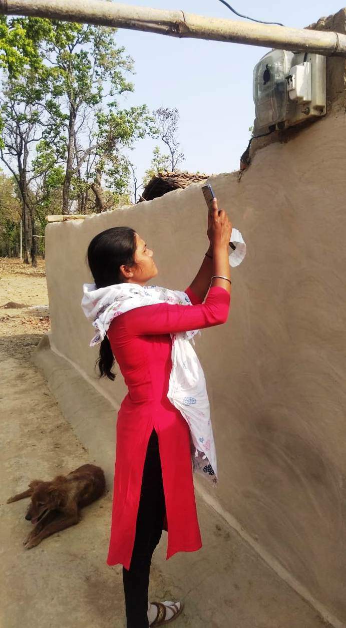 बिहान की भारती बनी बिजली बिल वाली दीदी बिहान की भारती बनी बिजली बिल वाली दीदी