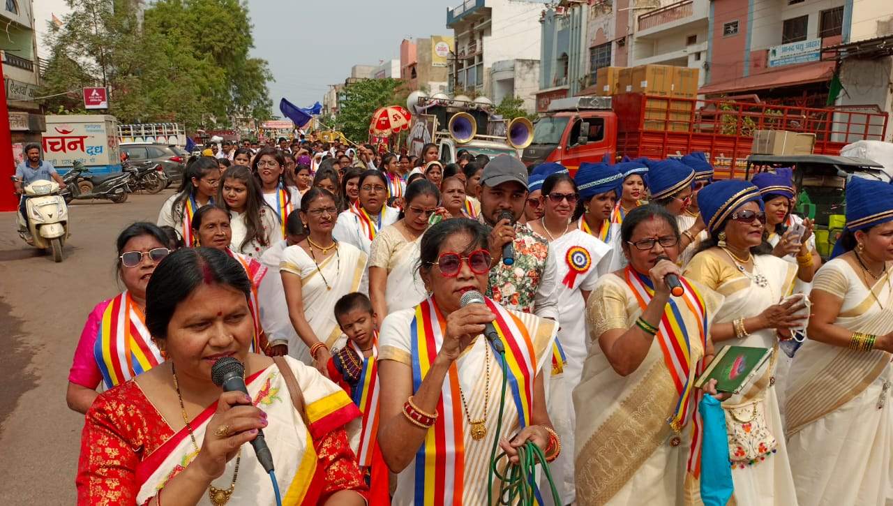 अम्बेडकर जयंती पर निकाली रैली