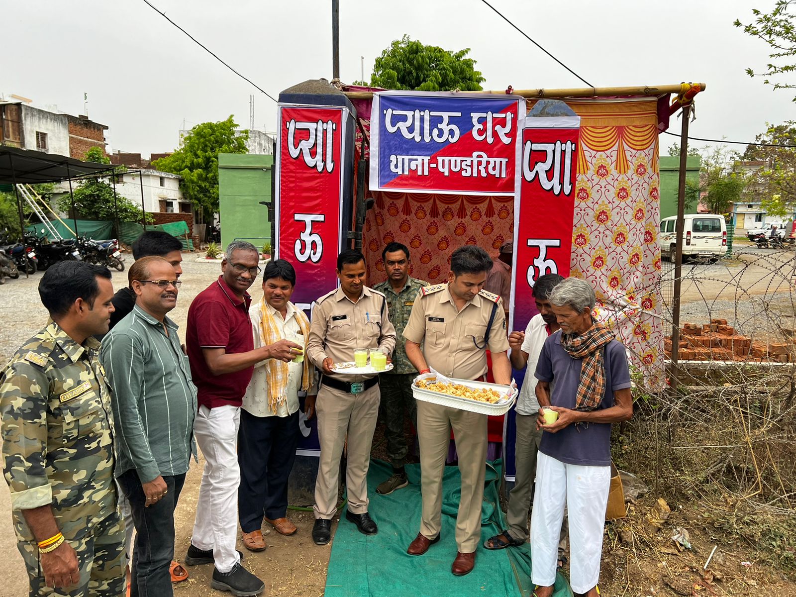 प्याऊ घर का किया शुभारंभ प्याऊ घर का किया शुभारंभ