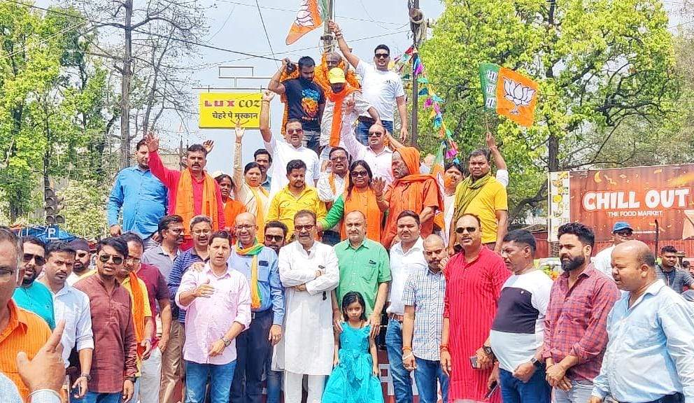 अंबेडकर को भाजपा ने दी श्रद्धांजलि, समरसता भोज