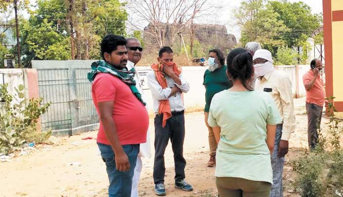 कूकदा डैम हादसा, 4 घंटे बाद बरामद हुई डैम में डूबे दोनों युवक शव कूकदा डैम हादसा, 4 घंटे बाद बरामद हुई डैम में डूबे दोनों युवक शव