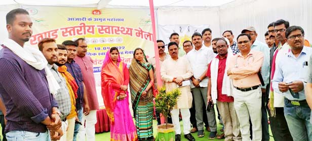 शासकीय योजनाओं का लाभ दिलाने राज्य सरकार प्रतिबद्ध-पारसनाथ