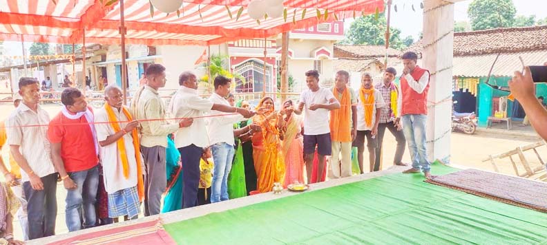 जनपद अध्यक्ष ने रंगमंच का किया लोकार्पण