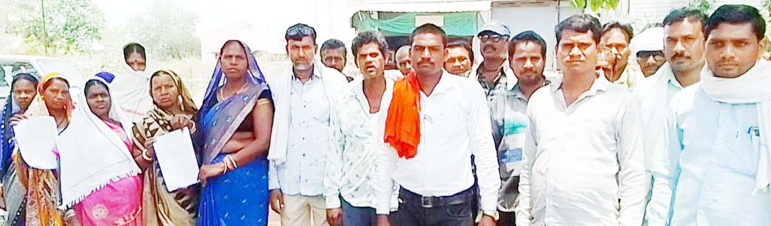 अवैध शराब बंद नहीं हो सकती तो गांव में खुले भट्ठी