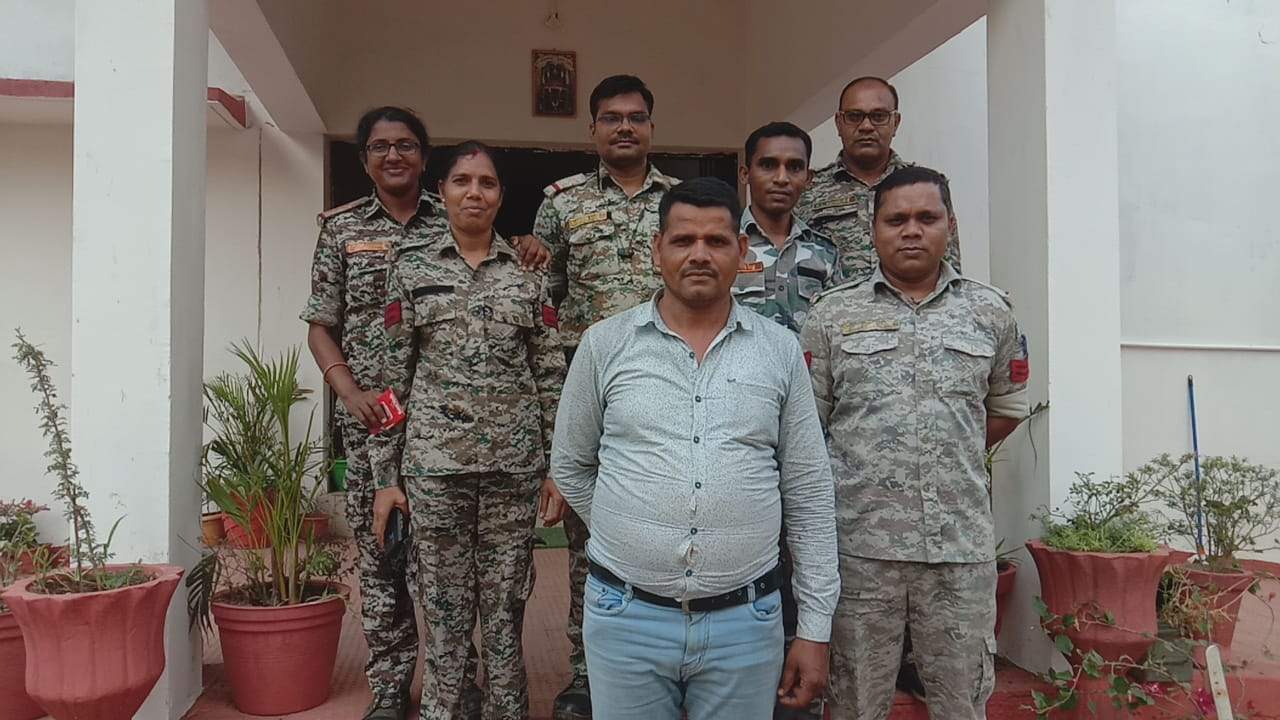धोखाधड़ी का आरोपी पकड़ाया