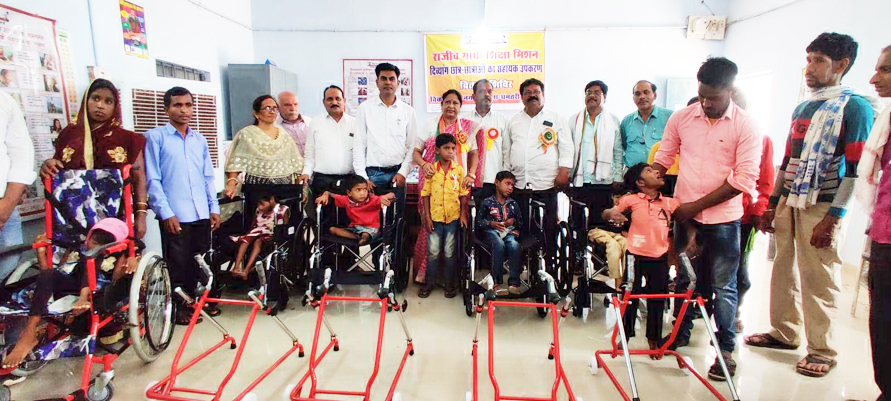 दिव्यांग बच्चों के अंदर छिपी है असीमित प्रतिभा-डॉ. लक्ष्मी