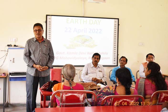कमला कॉलेज में मनाया गया पृथ्वी दिवस