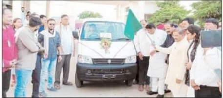 सामुदायिक स्वास्थ्य केंद्र में मनाया अमृत महोत्सव सामुदायिक स्वास्थ्य केंद्र में मनाया अमृत महोत्सव