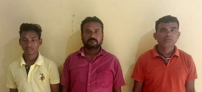 नक्सलियों की सप्लाई टीम के 3 सदस्य बंदी