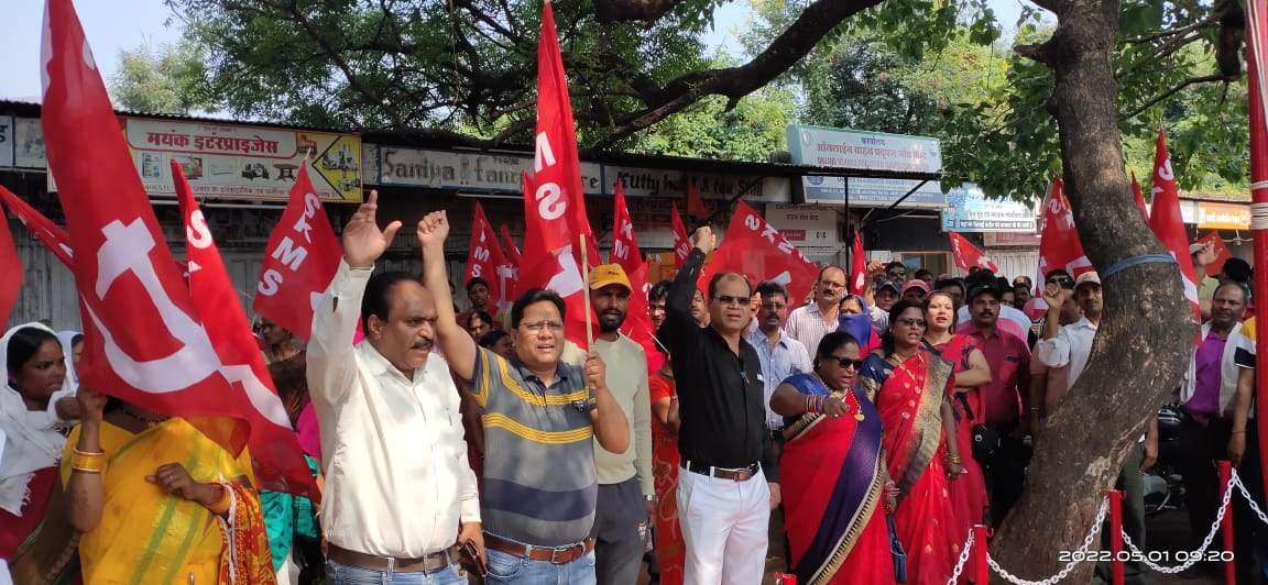 मजूदर दिवस पर निकाली रैली, कई आयोजन मजूदर दिवस पर निकाली रैली, कई आयोजन
