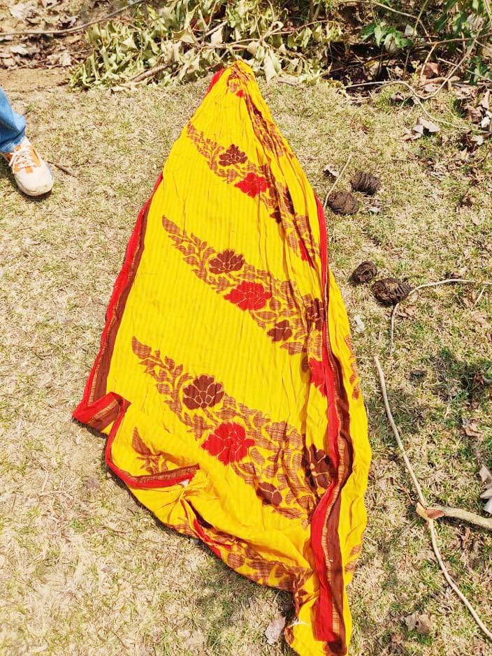 जंगल में मिली अज्ञात महिला की लाश