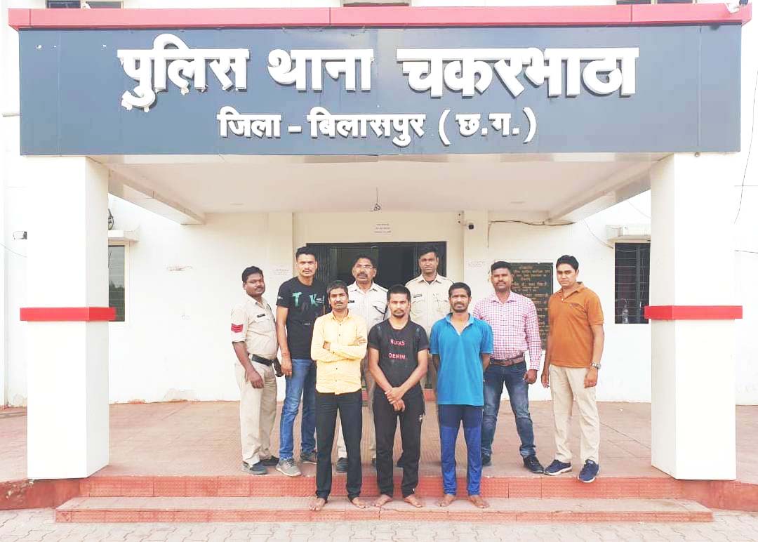 भाई, बेटे ने बढ़ई के साथ मिलकर की थी हत्या